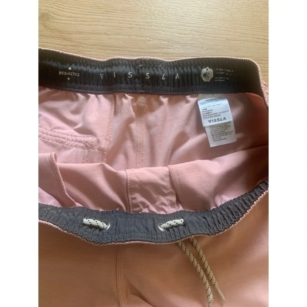 Vissla Obre Pink Eco-Elastic Board Shorts Mens Size Medium M130OBRE Swim Trunks